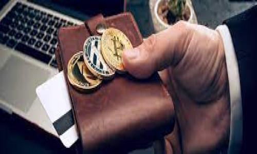 狗币（Dogecoin）是一种加密货币，最初是作为一种轻松的网络货币而推出的，基于“狗狗”（Doge）这个网络迷因而闻名。TP钱包（TokenPocket）则是一款较为流行的多链钱包，支持多种加密资产的存储和交易。这两者之间可以关联，但不是直接的关系。

在TP钱包中，用户可以添加和管理狗币等各种加密货币。简单来说，你可以在TP钱包中查看、存储、发送和接收狗币。从实际操作来看，如果你的TP钱包已经支持狗币网络，那么你可以在应用内进行相关的操作。

如果你需要在TP钱包中使用狗币，建议按照以下步骤：

1. **下载并安装TP钱包**：可以在应用商店或者其官网上找到相应的下载链接。
  
2. **创建或导入钱包**：如果你是新用户，可以创建一个新的钱包；如果已有钱包，可以使用私钥或助记词导入。

3. **添加狗币资产**：在TP钱包中，你可以通过“资产”或者“添加资产”功能搜索“狗币”，添加到你的资产列表中。

4. **接收或发送狗币**：现在你可以使用钱包中的狗币地址接收狗币，或通过输入对方的狗币地址进行发送。

总之，狗币可以提到TP钱包，用户可以在此平台上进行相应的交易和存储操作。

如果你有更深入的问题，或者希望了解更多关于狗币和TP钱包的相关内容，欢迎继续提问！